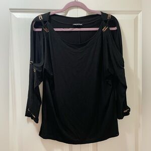 Unique Cable & Gauge Women’s Large Black L.S. Shirt Open arms w/ Metal Brackets